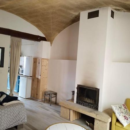 Studio Proche Pont Du Gard Remoulins Extérieur photo
